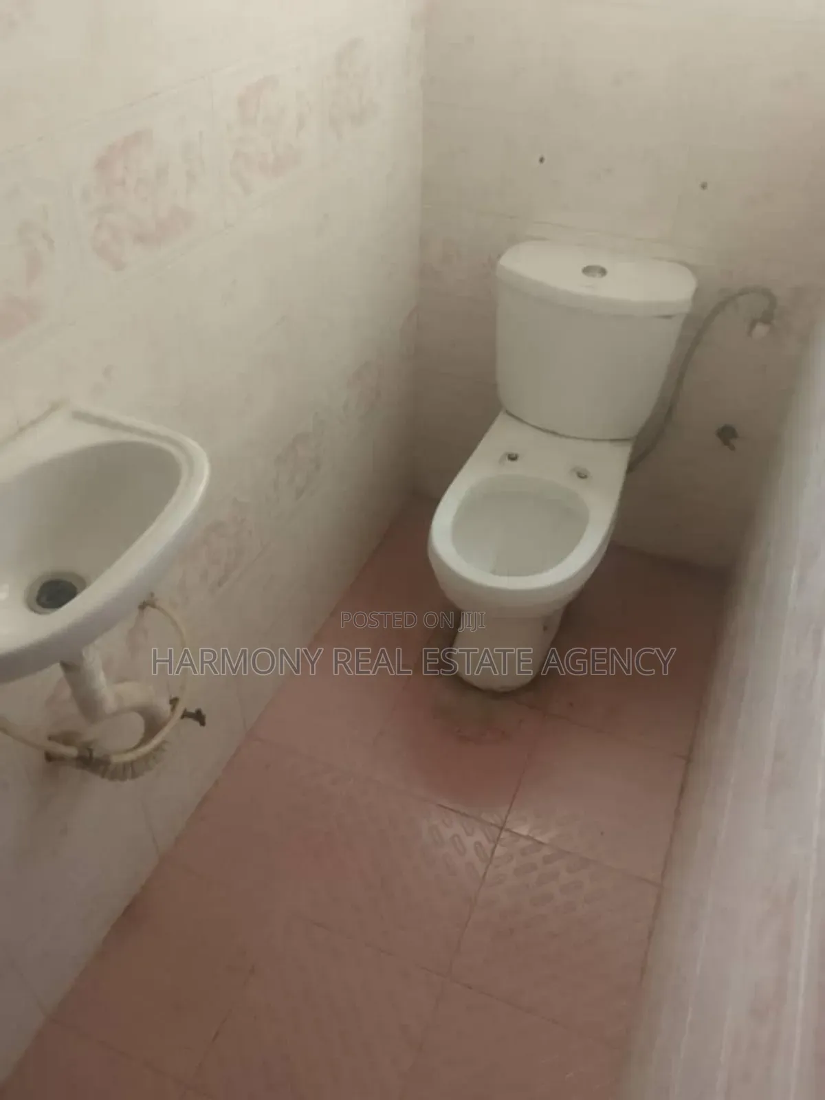 2bdrm Apartment in Abelemkpe for rent
