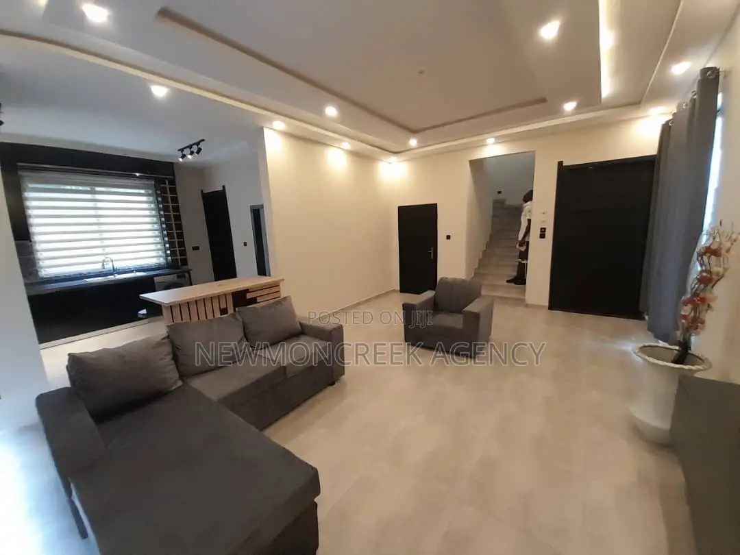 Furnished 3bdrm Duplex in North Legon, Accra Metropolitan for rent