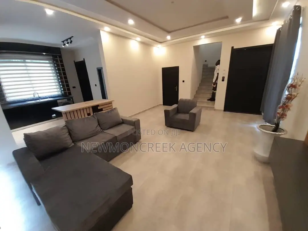 Furnished 3bdrm Duplex in North Legon, Accra Metropolitan for rent