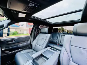 Toyota Tundra SR Double Cab 6.5' Bed 2024 Black