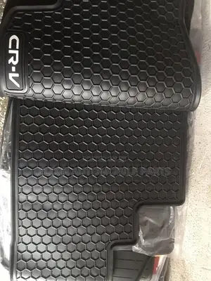 Honda CR-V Floor Mat Customized