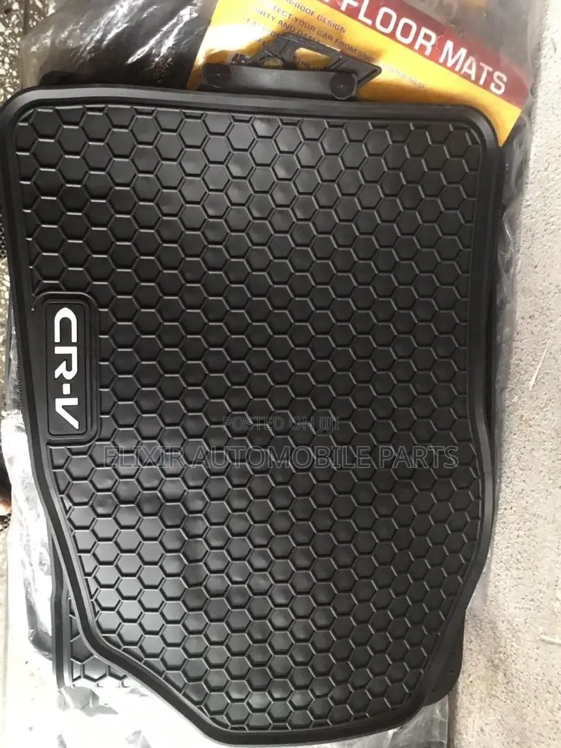 Honda CR-V Floor Mat Customized