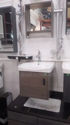 Frencia Cabinet Basin