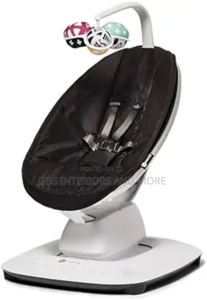 4moms Mamaroo Multi-Motion Baby Swing
