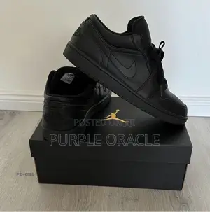 Breathable Black Sneaker for Gents by Nike.