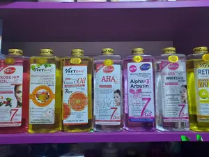 Veet Gold Turmeric Super Whitening Oil