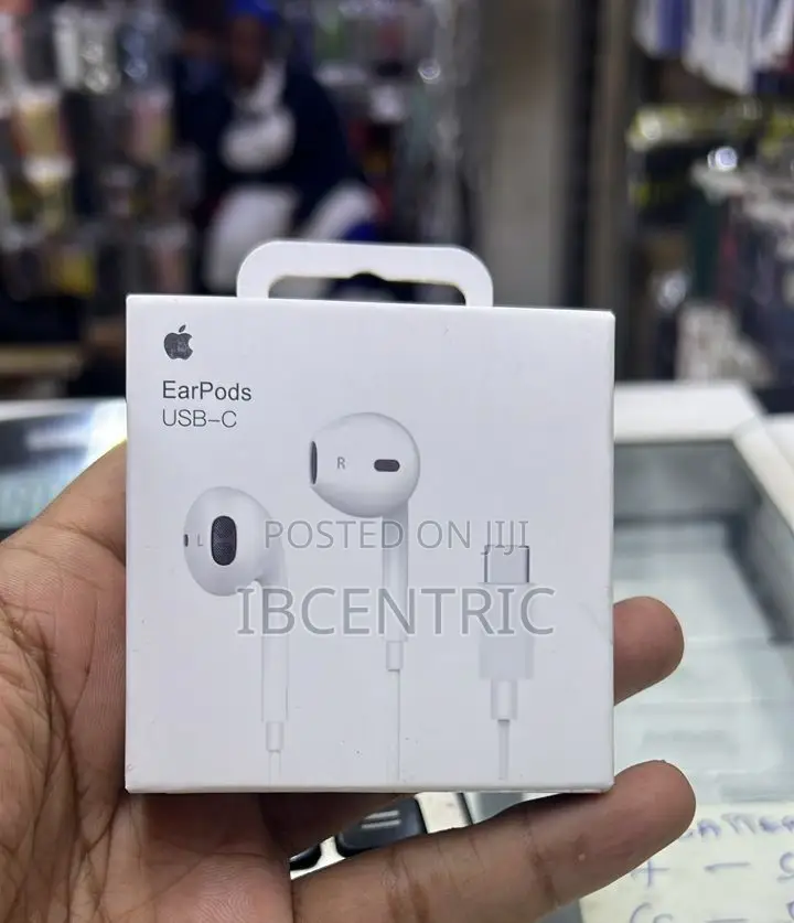 Type-C Stereo Headphones for iPhone 15 Pro Max