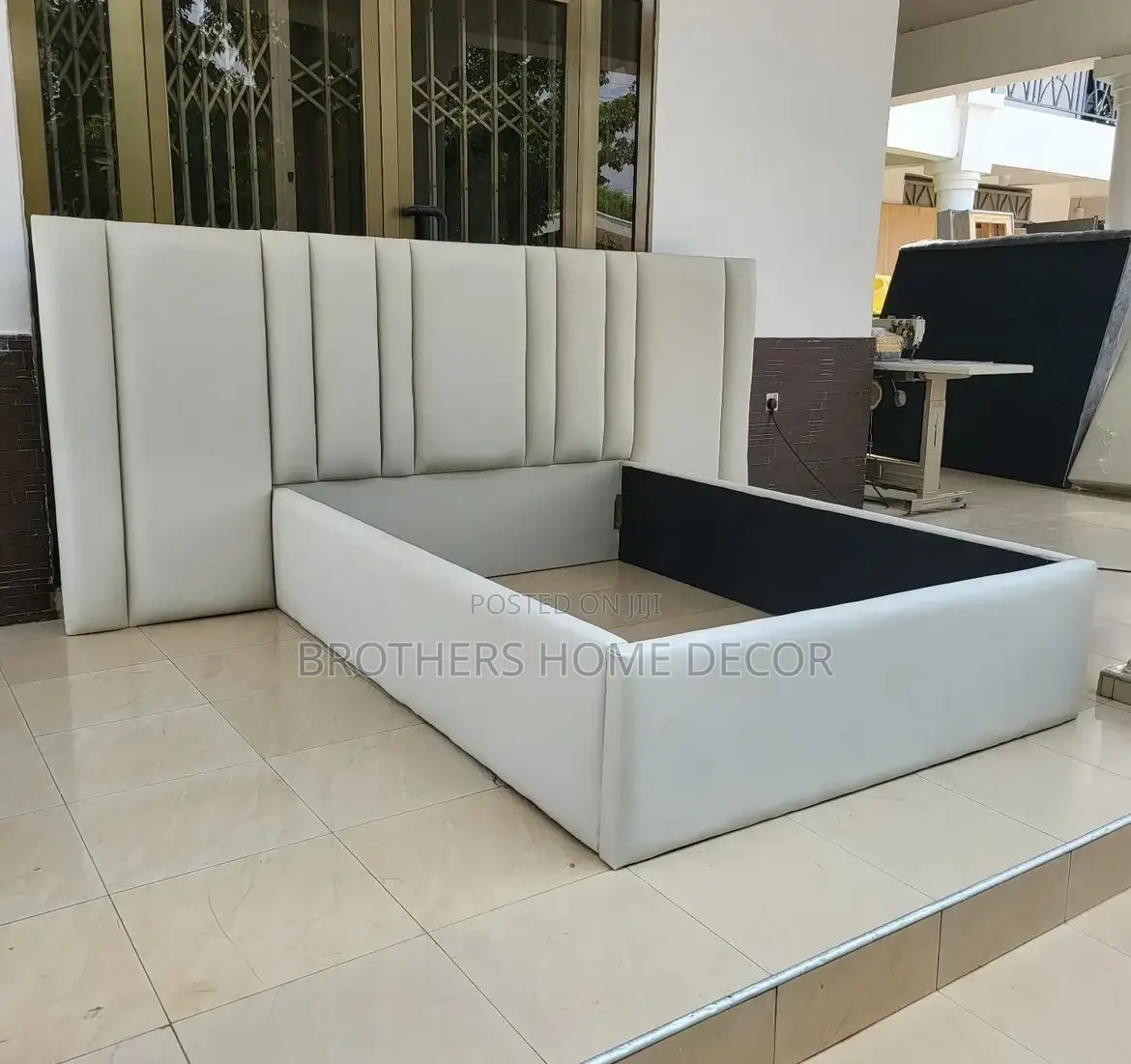 Luxurious Double Bedframe