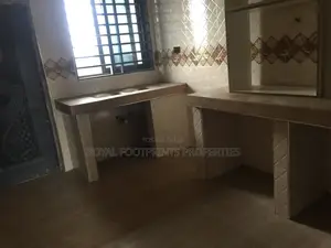 1bdrm Apartment in Oyarifa for rent