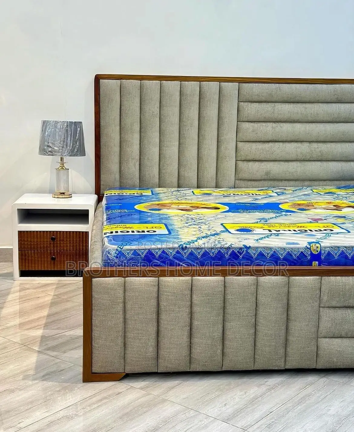 Stylish Bedframe Queen Size Bedframe With Mattress