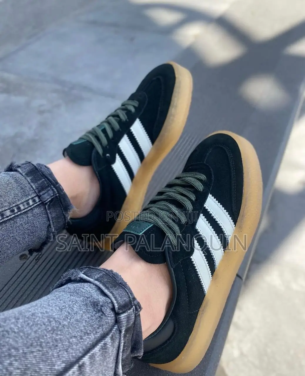 Adidas Sneakers