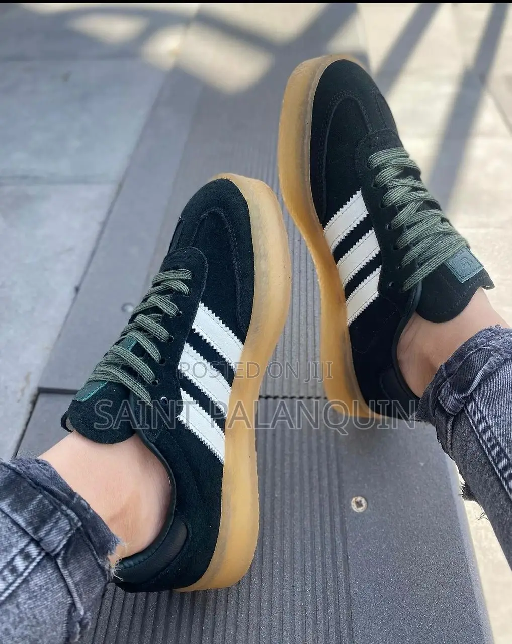 Adidas Sneakers