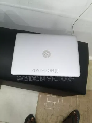 New Laptop HP 14-Dq1025cl 8GB Intel Core I5 SSD 256GB