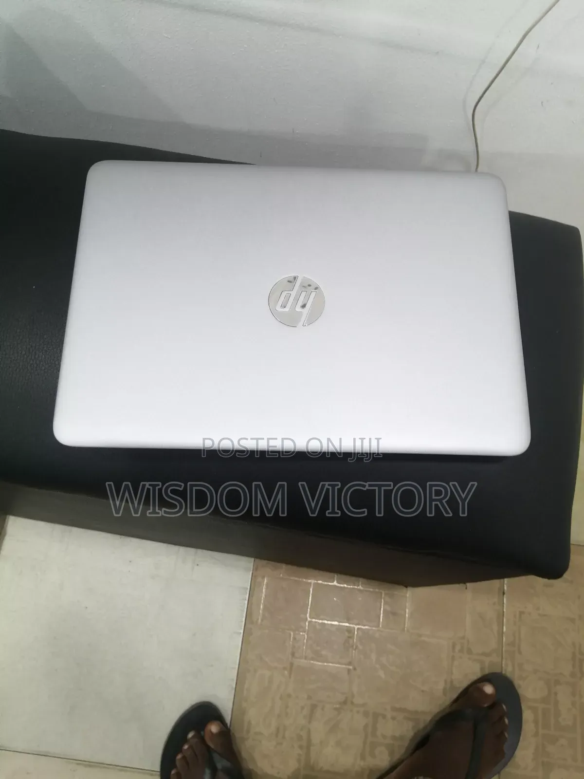New Laptop HP 14-Dq1025cl 8GB Intel Core I5 SSD 256GB