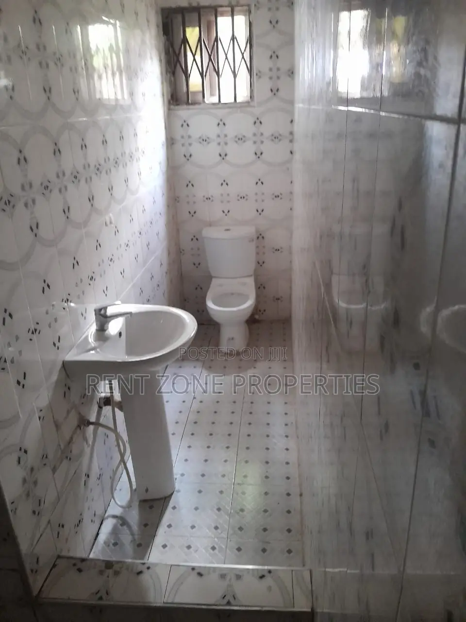 2bdrm Apartment in Ofankor for rent