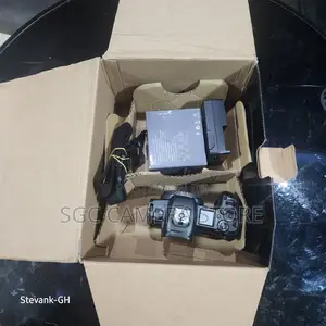 Canon Eos R + Adapter Accesories/ Home Used/ With Warranty