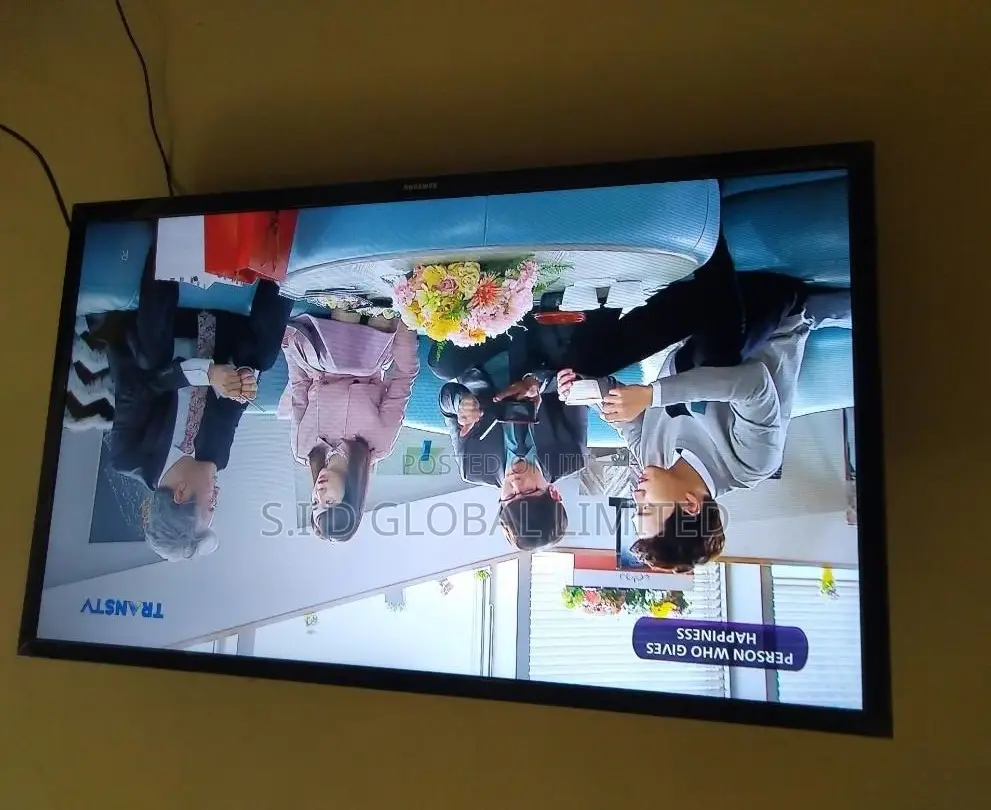 Valuable Samsung 32" LED Ua32n5000auxgh