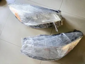 Headlight Escape 2013-16 Left Right Pair