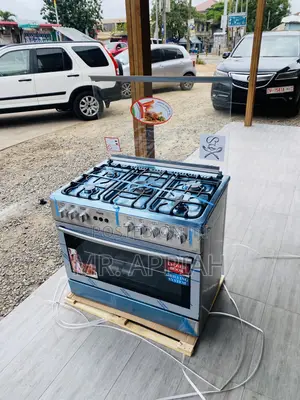 Buy Ferre 5 Gas Burner, Auto Ignition, Oven and Rotisserie.