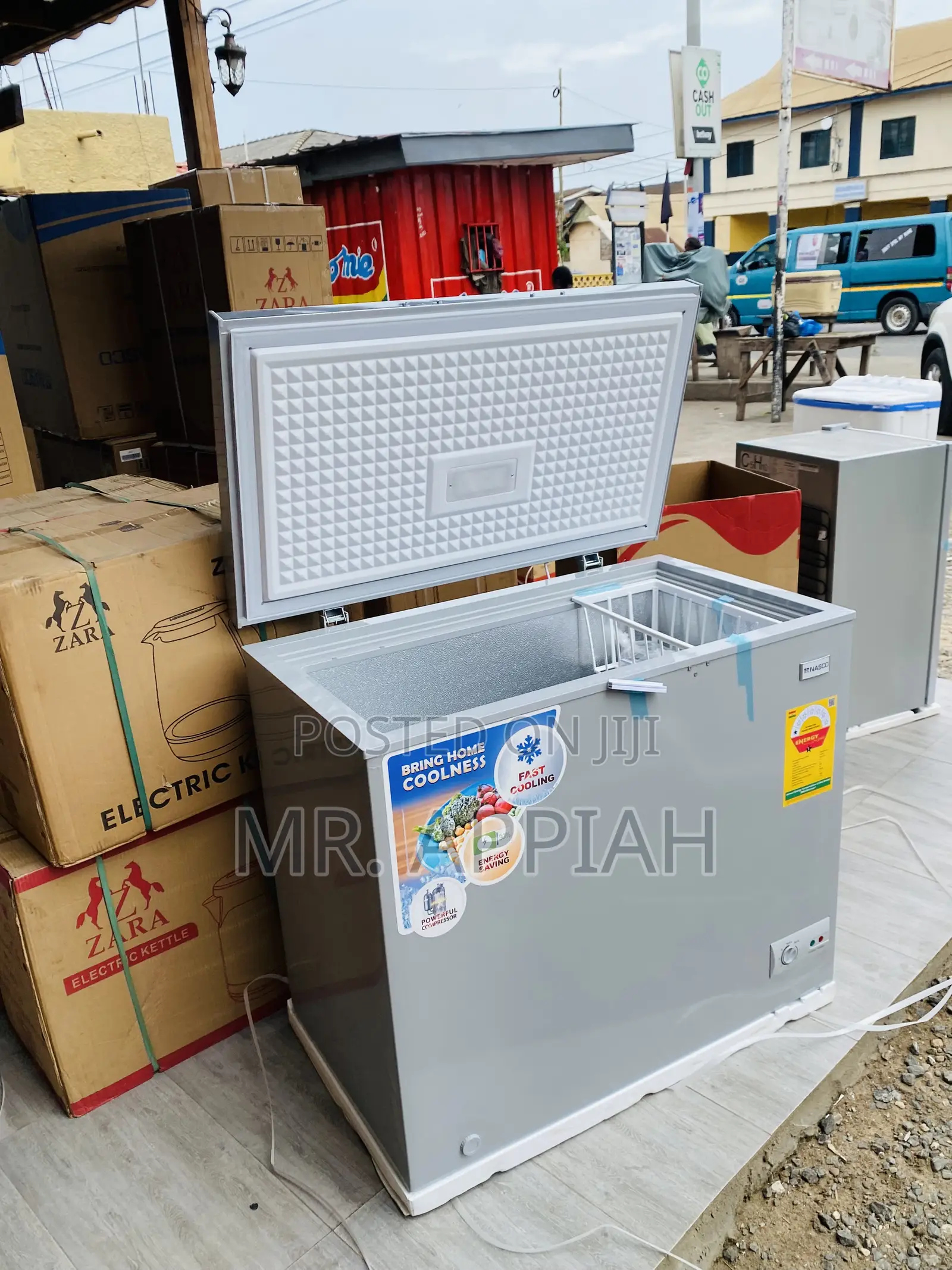 Classic Nasco Nas210 200L Electric Chest Freezer.