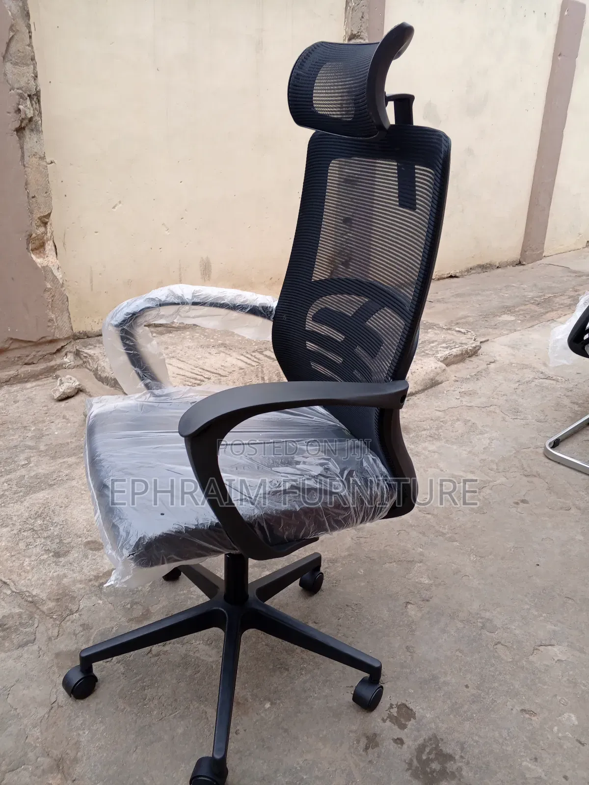 Swevil Chair for Office