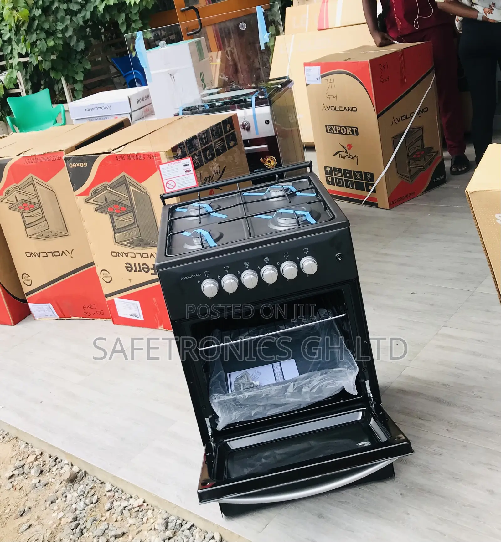  Authentic (Black) 4 Gas Oven/Grill 50by50 Volcano
