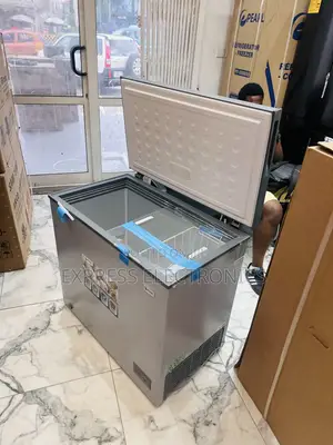 Get Anew PCF 240, 200l Chest Freezer