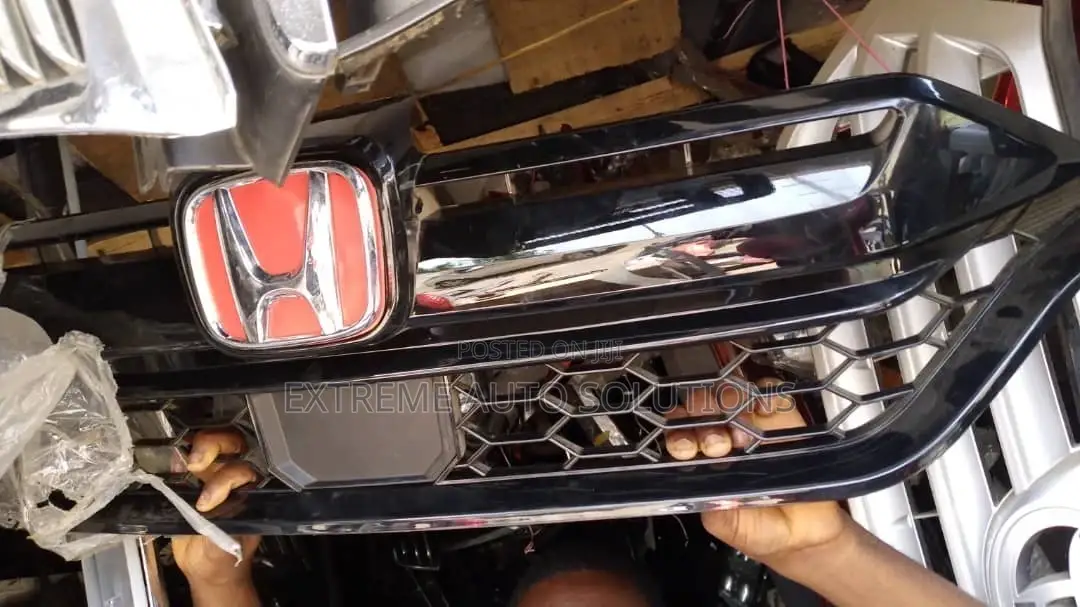Honda CR-V 2022 Front Bumper Grille
