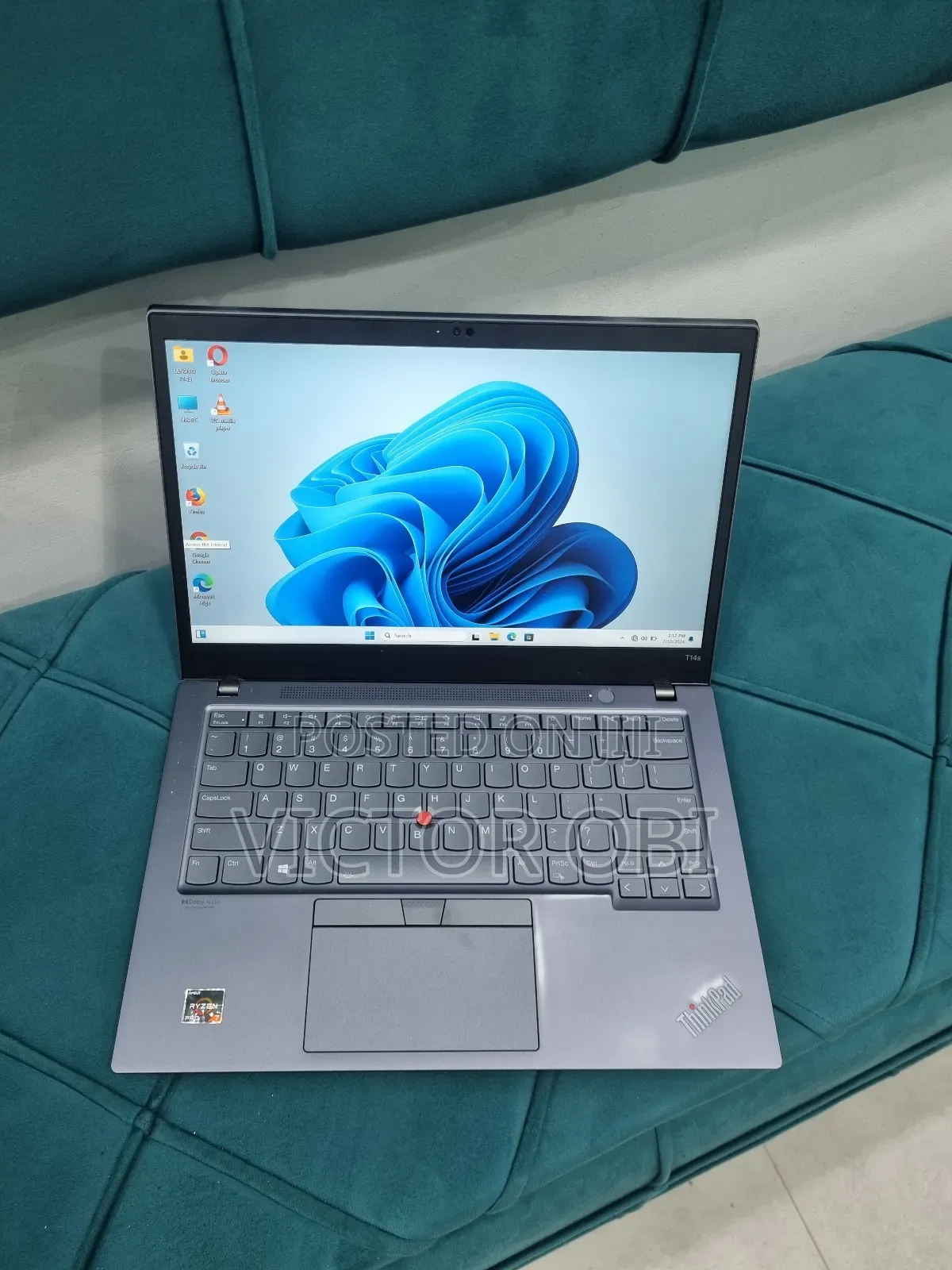 Laptop Lenovo Thinkpad T14s Gen 2 16GB AMD Ryzen 7 SSD 256GB