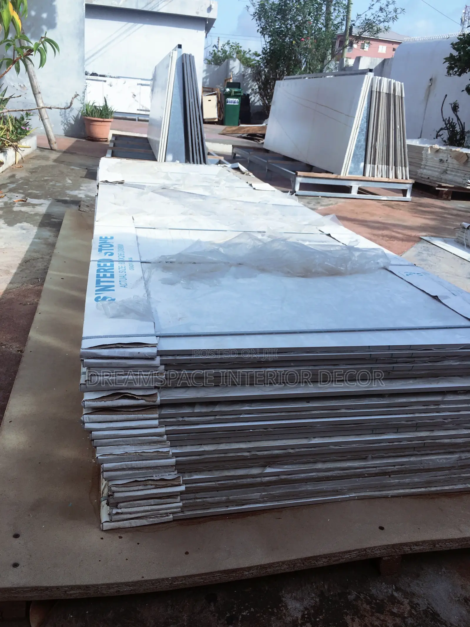Sintered Stone(Marble Stone) Available at Low Cost