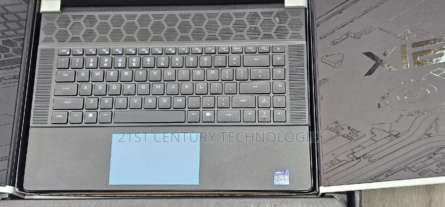 Laptop Dell Alienware M16 R1 32GB Intel Core I9 SSD 1T
