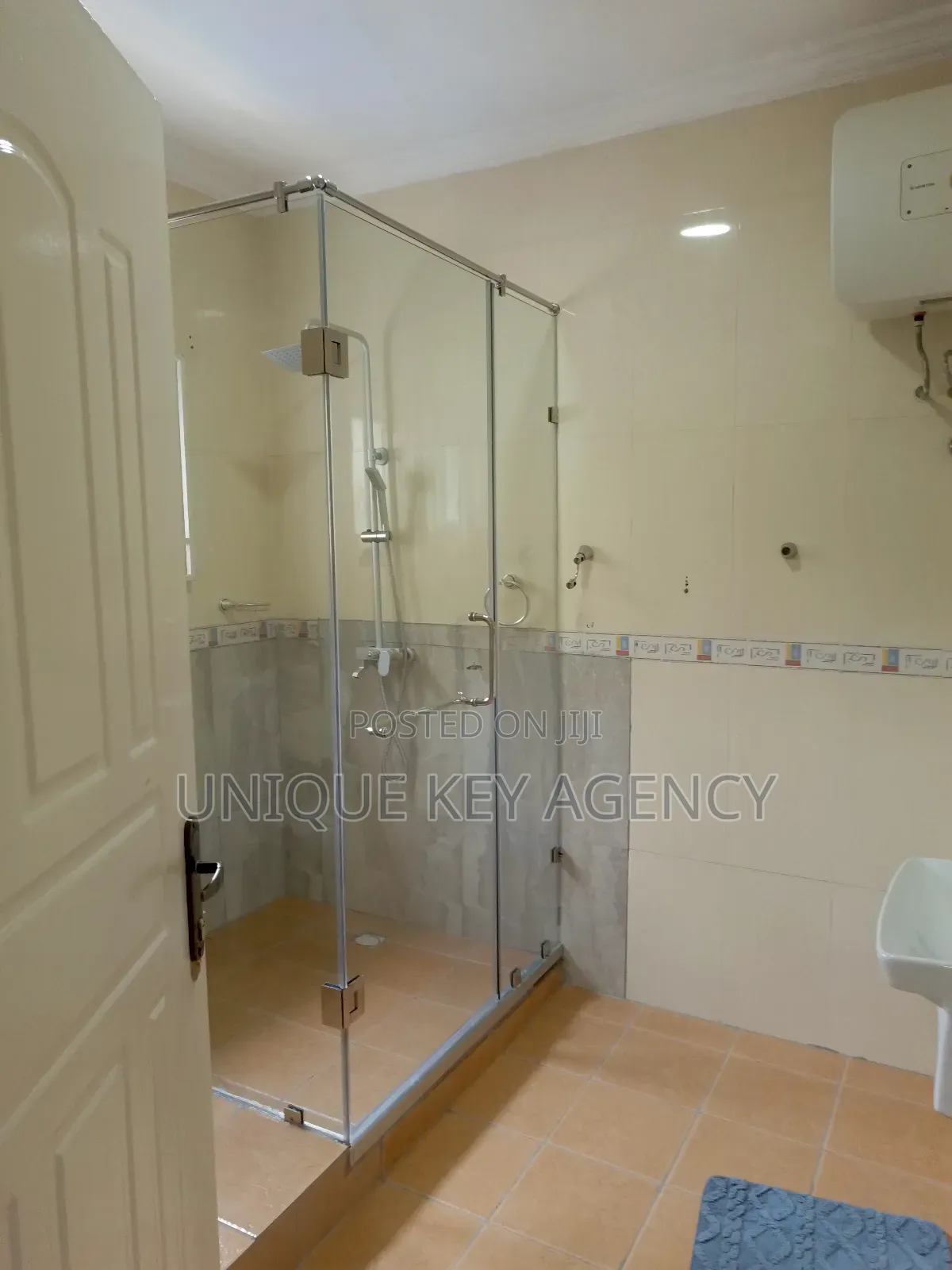 Furnished 3bdrm Apartment for rent