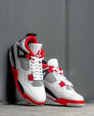 Jordan 4 Fire Red