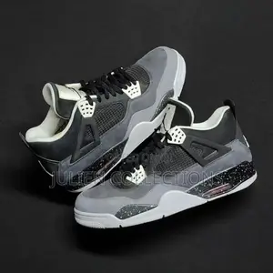 Jordan 4 Retro Fear