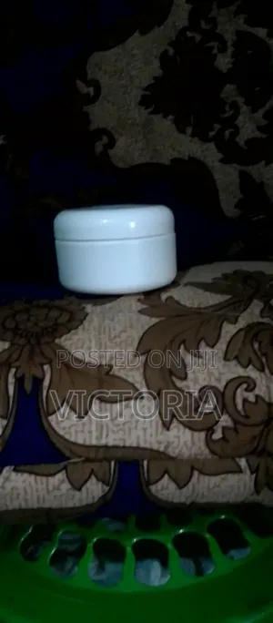 Cream Container