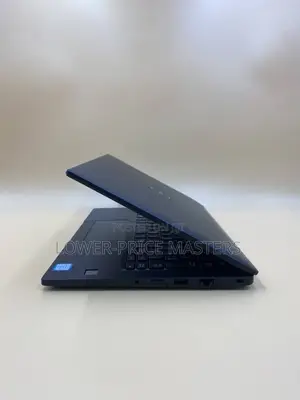 New Laptop Dell Latitude 7390 8GB Intel Core I7 SSD 256GB