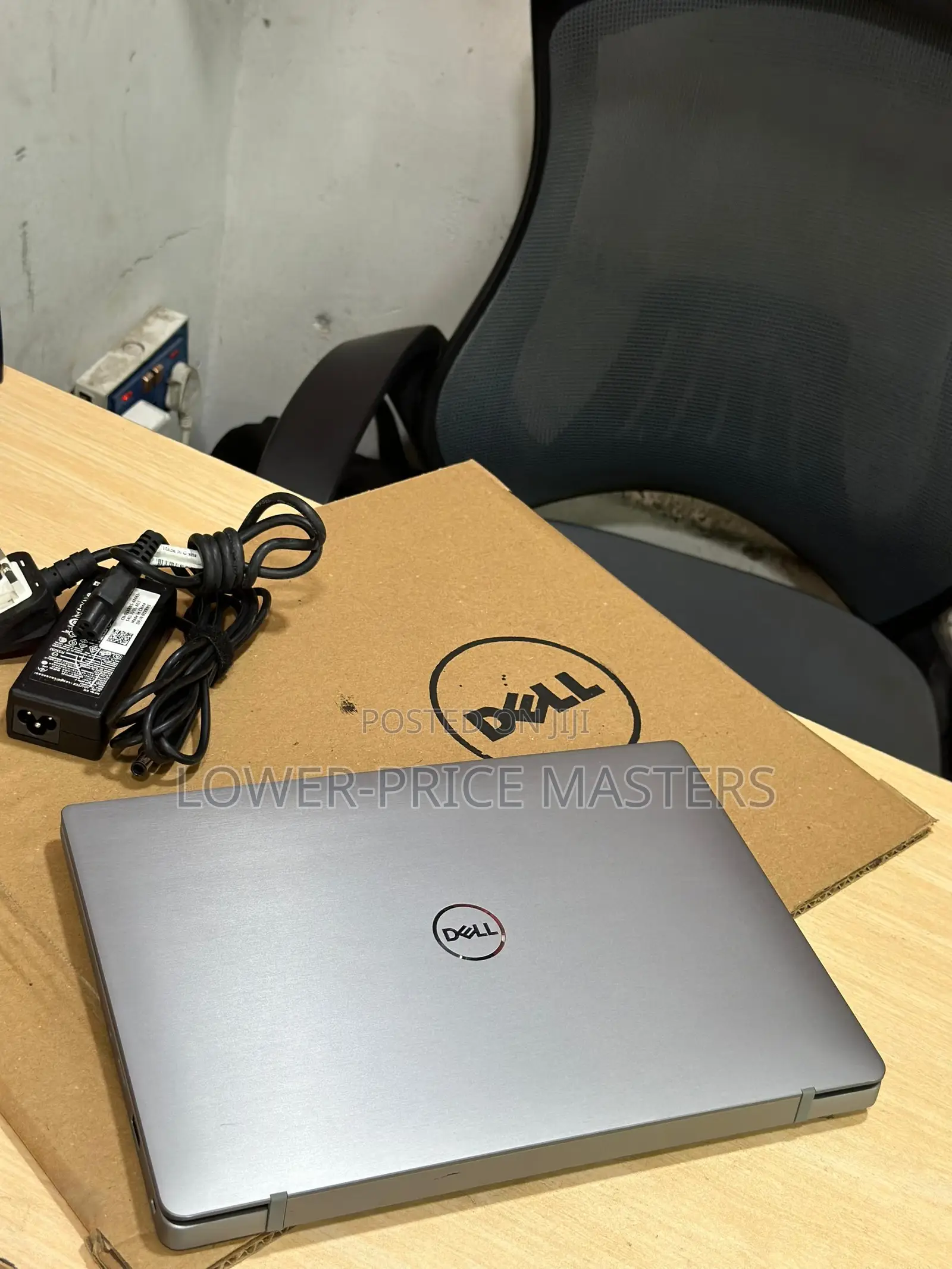 New Laptop Dell Latitude 7300 8GB Intel Core I5 SSD 256GB