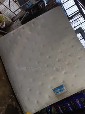Canadian King Size Mattress 76x80. Free Delivery