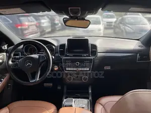 Mercedes-Benz GLE-Class 2020 Black