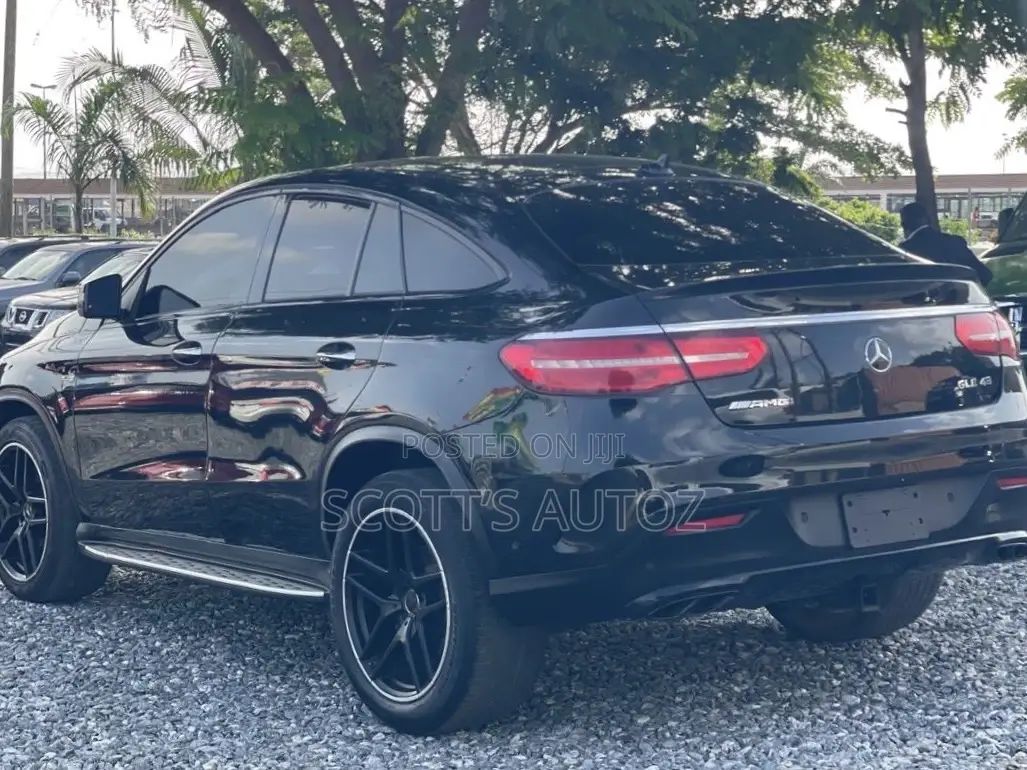 Mercedes-Benz GLE-Class 2020 Black