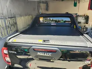 Hilux Bed Cover Aluminium Roller With Rollbar