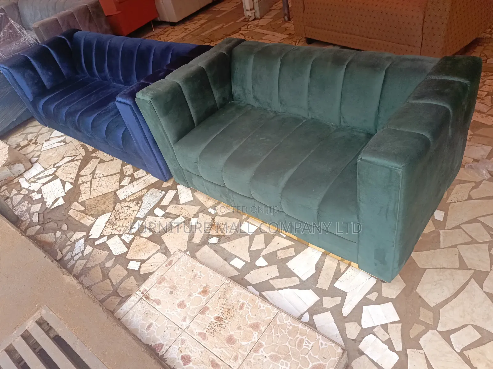 Army Green 2in1 Sofa For Sell Now. Free Delivery