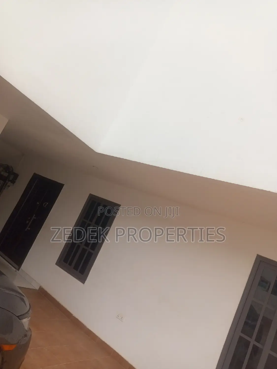 3bdrm Apartment in Kwabenya Acp, Ashomang Estate for rent