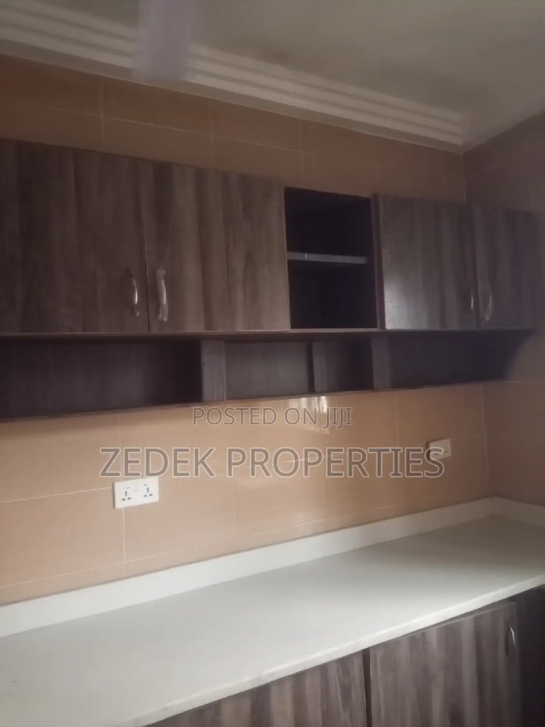 3bdrm Apartment in Kwabenya Acp, Ashomang Estate for rent