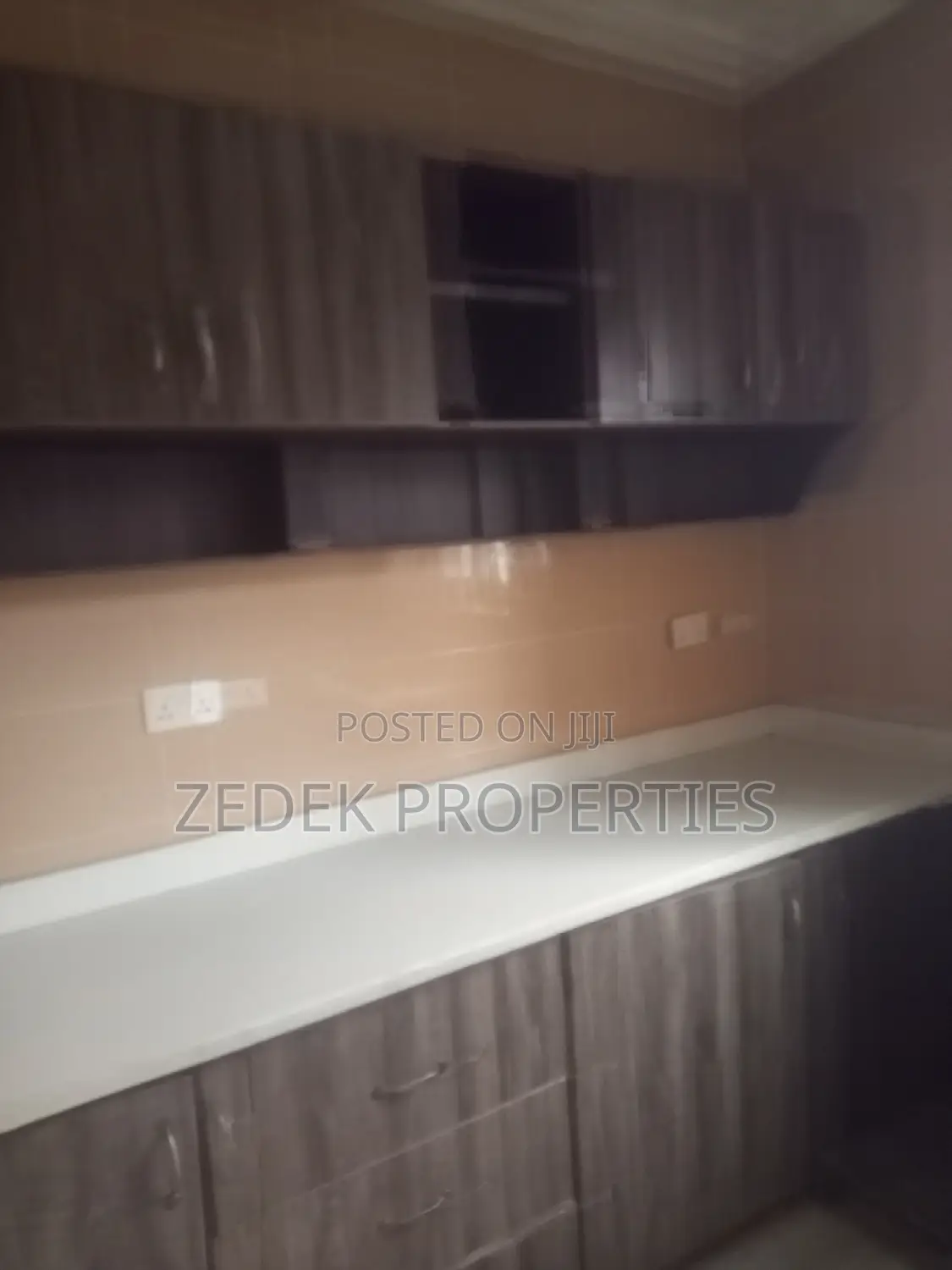 3bdrm Apartment in Kwabenya Acp, Ashomang Estate for rent