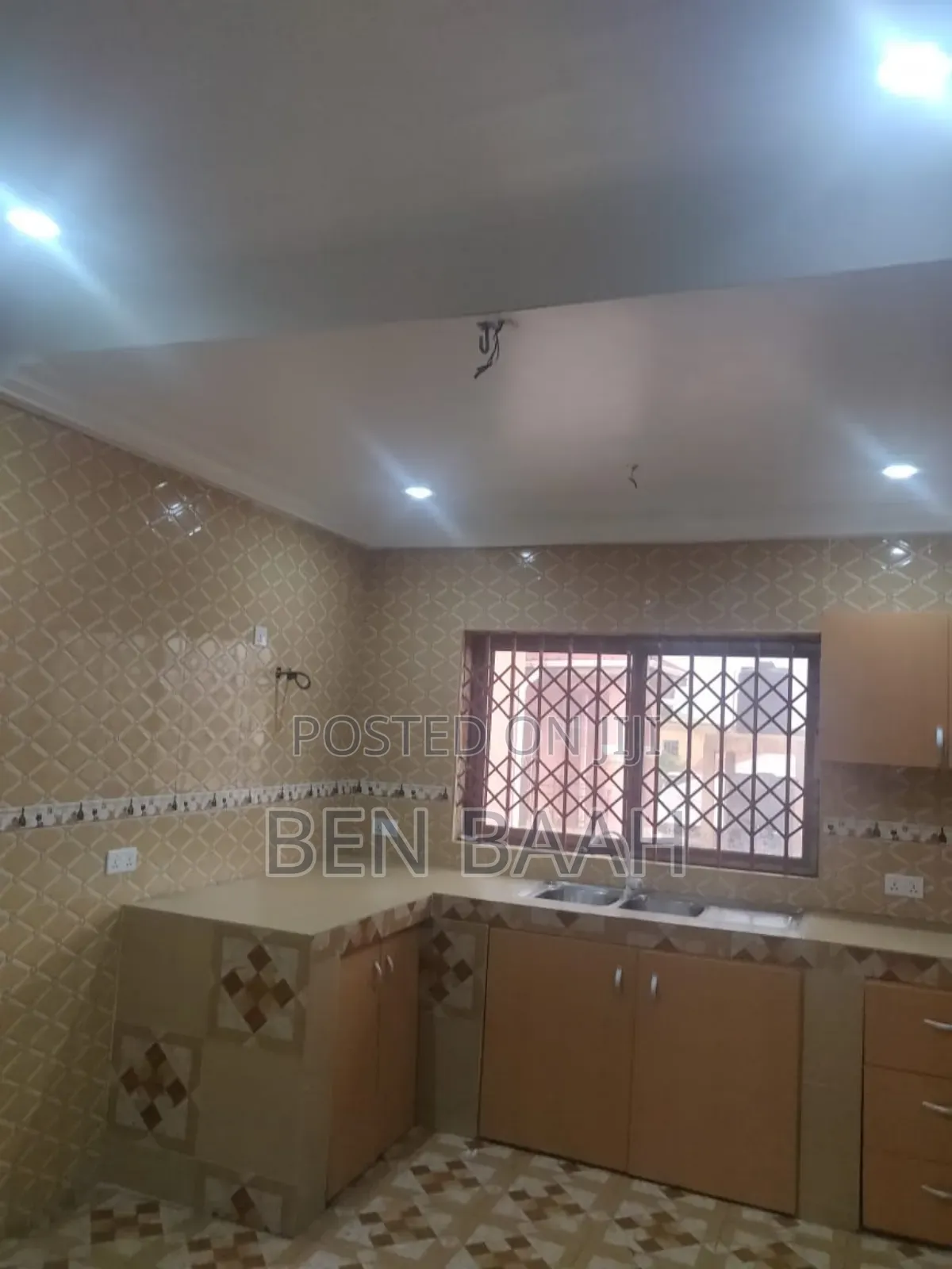 3bdrm Apartment in Ben Properties, Ashomang Estate for rent