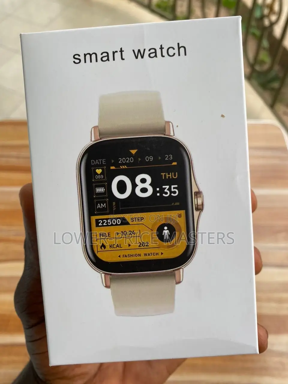 New Golden Smartwatch / Fitness Tracker With Double Straps