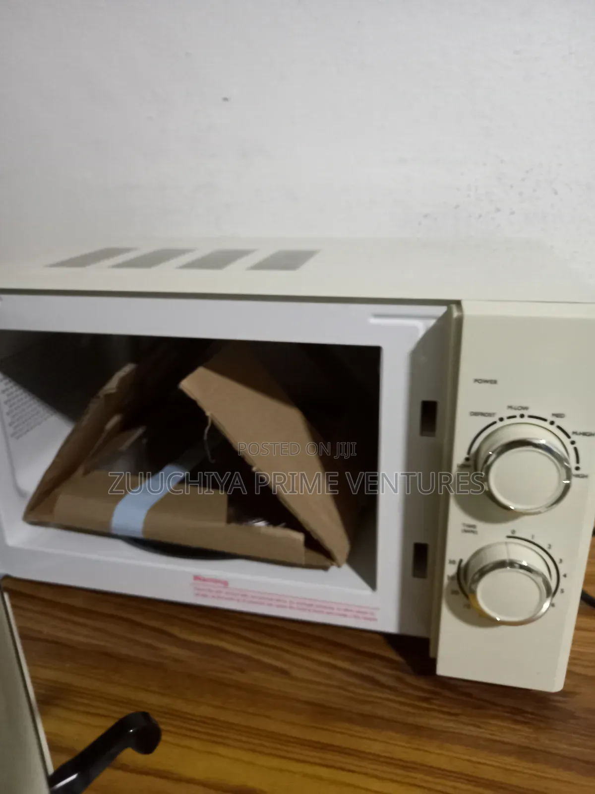 17.L Breville Microwave From Uk