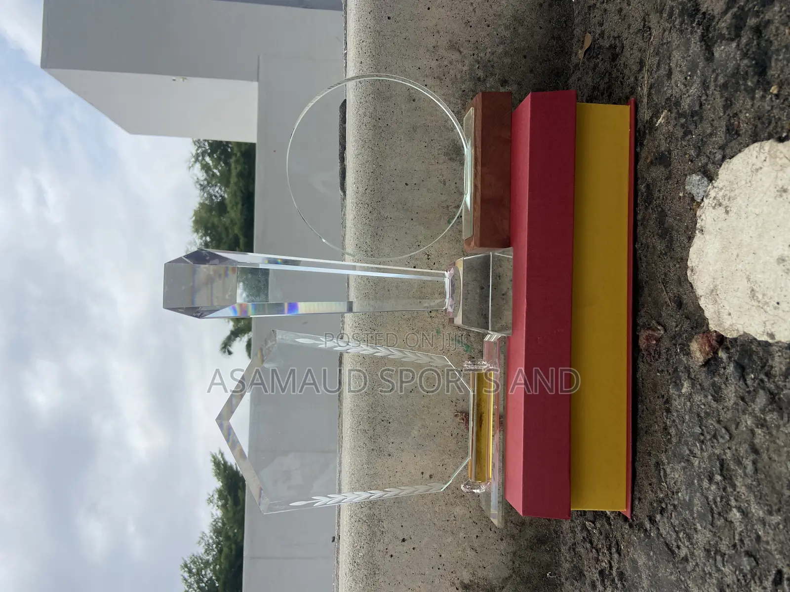 Award Plaque Available at Cool Price