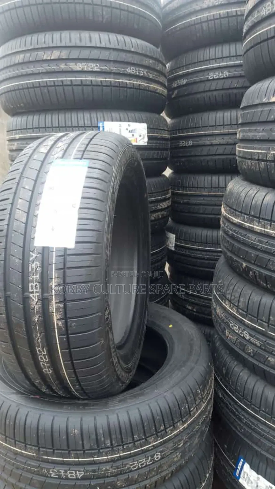 Original Brand New Car Tyres Available for All Cars